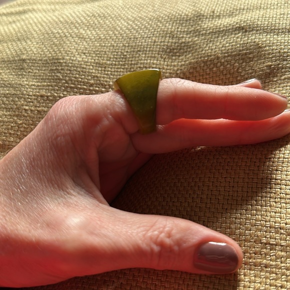 Resin or carved nut ring - Picture 3 of 8